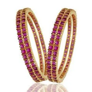 Quite Crystal Bangle